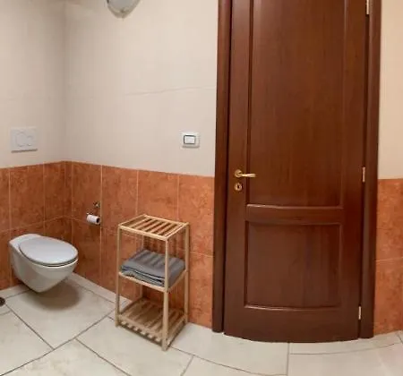 Toto House Apartment